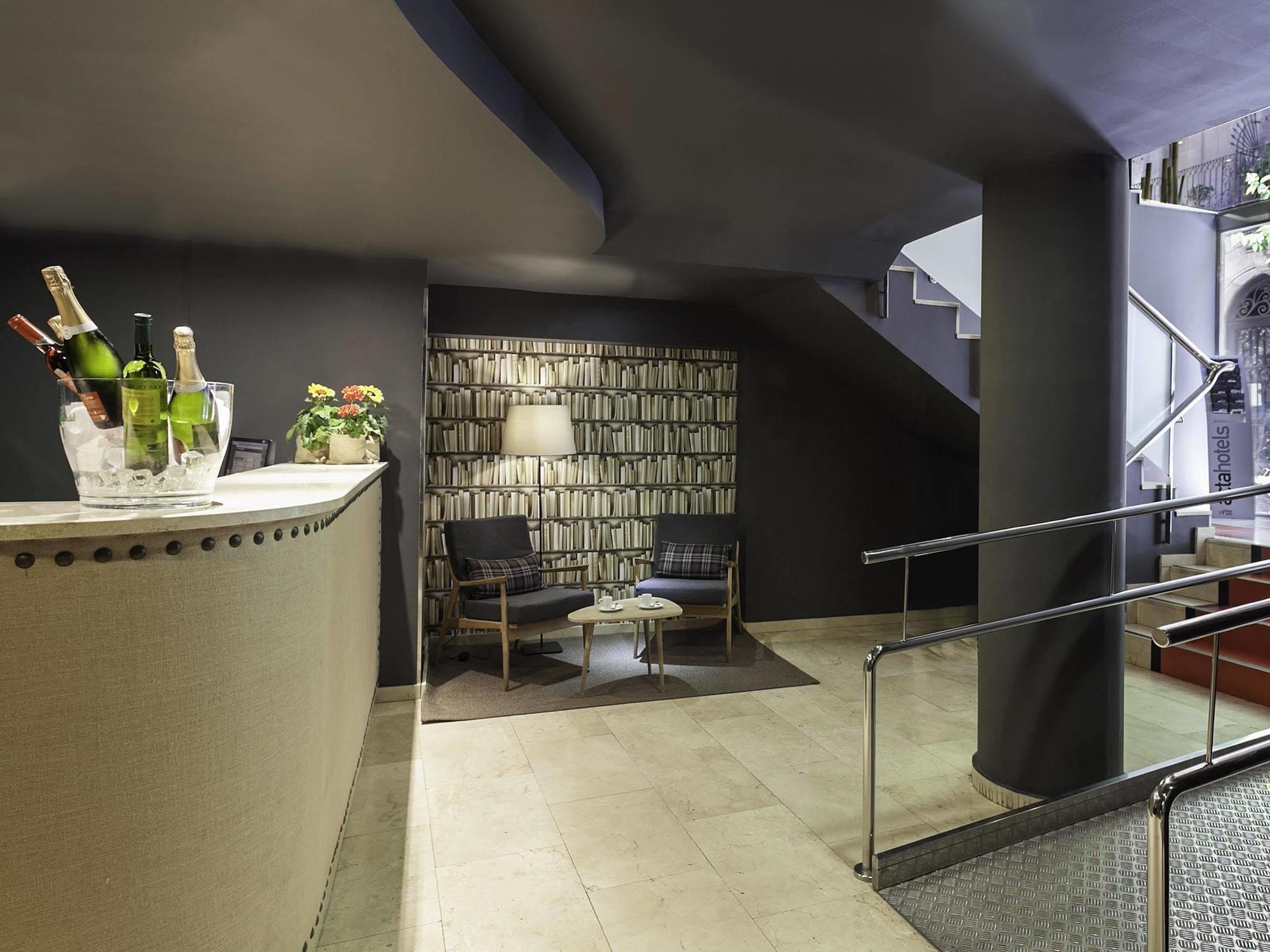 Acta Bcn 40 Hotel Barcelona Ngoại thất bức ảnh