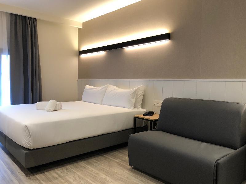 Acta Bcn 40 Hotel Barcelona Ngoại thất bức ảnh