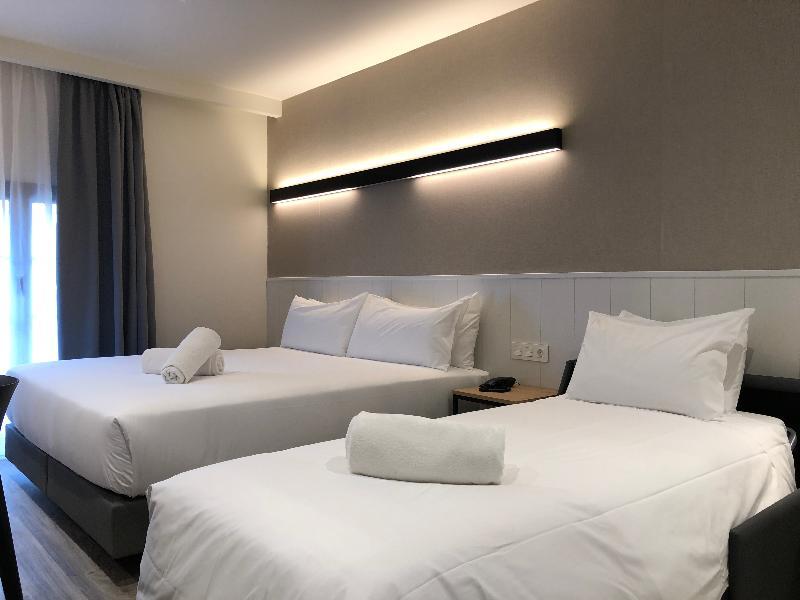 Acta Bcn 40 Hotel Barcelona Ngoại thất bức ảnh